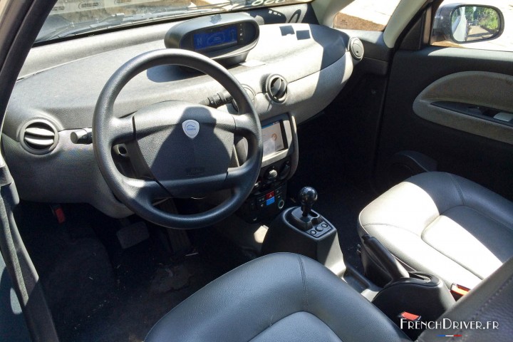 Intérieur - Essai Autolib' (Bolloré Bluecar) - Paris (Mai 2014)