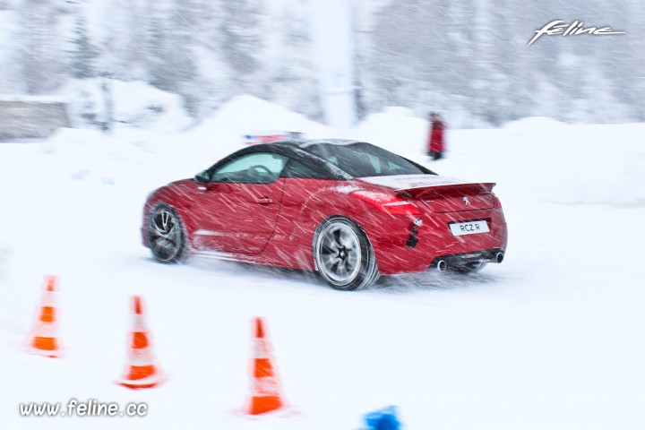 Essai de la Peugeot RCZ R - Tignes (Février 2014)