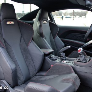 Sièges baquet – Essai de la Peugeot RCZ R