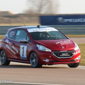 Peugeot 208 GTi Racing Experience – Circuit de la Ferté Gaucher – Mars 2013