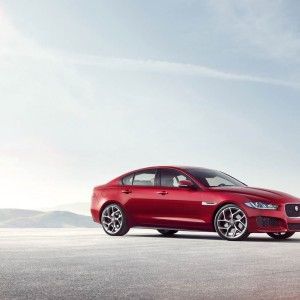 Photo officielle Jaguar XE S (2015)