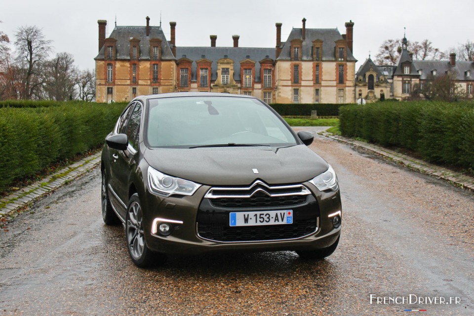 Essai DS 4 So Chic THP 130 PureTech Brun Hickory (Décembre 2014