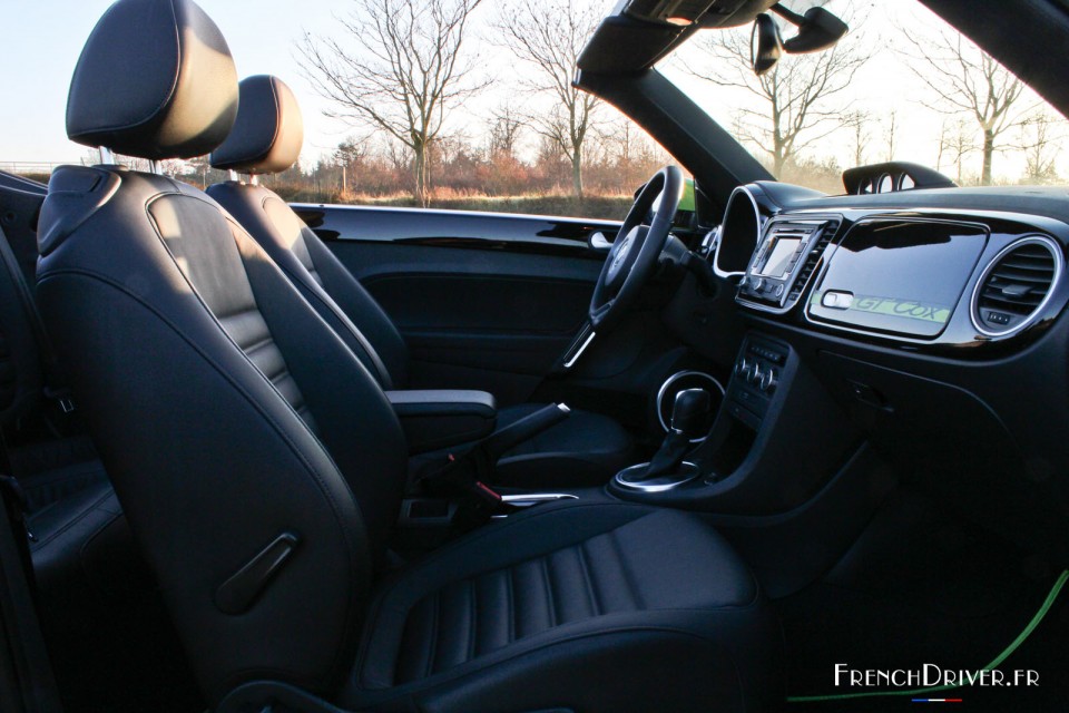 Photo habitacle Volkswagen GT Cox Cabriolet (Décembre 2014)