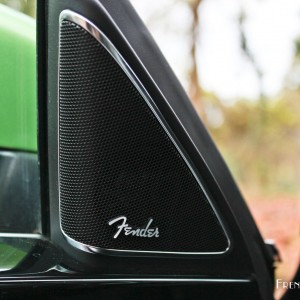 Photo système audio Fender Volkswagen GT Cox Cabriolet (Décembre 2014)
