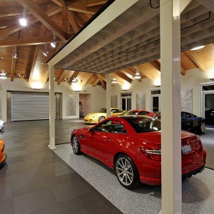 Maison contemporaine pour collectionneur automobile