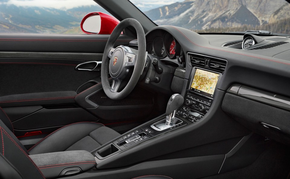 Intérieur Porsche 911 Targa 4 GTS (2015)