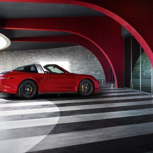 Porsche 911 Targa 4 GTS (2015)