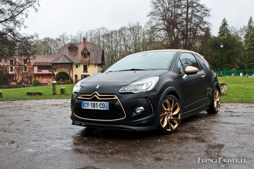 Photo DS 3 Racing Gold Mat - 1.6 THP 202 ch (Février 2015)