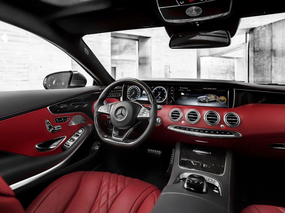 Tableau de bord Mercedes Classe S 500 Coupé (2014)