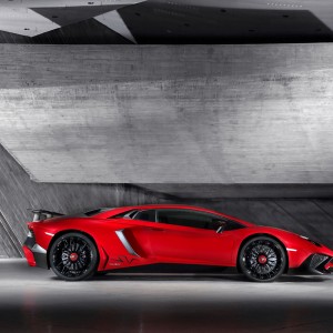 Photo Lamborghini Aventador LP 750-4 SV (2015)