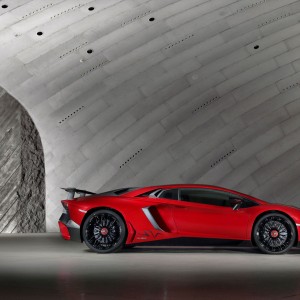 Photo Lamborghini Aventador LP 750-4 SV (2015)