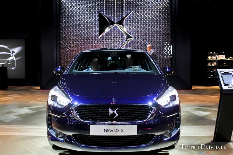 Photo nouvelle DS 5 restylée - Salon de Genève 2015