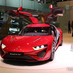 Photo nanoFlowcell Quant F Concept – Salon de Genève 2015