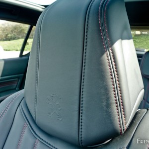 Photo appuie tête cuir Peugeot 308 GT – 2.0 BlueHDi 180 EAT6 (A
