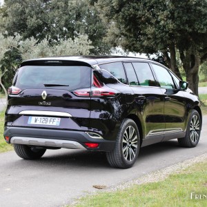 Photo 3/4 arrière Renault Espace V Initiale Paris (Avril 2015)