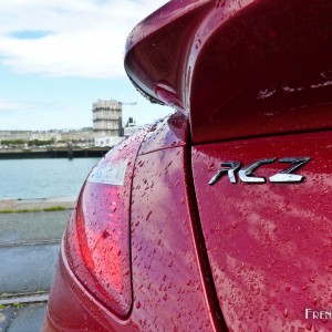 Photo sigle Peugeot RCZ R – 1.6 THP 270 ch (Mai 2015)