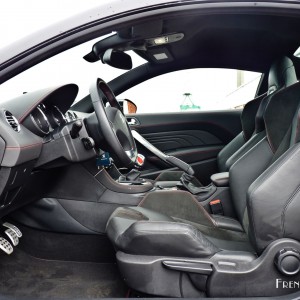 Photo cockpit Peugeot RCZ R – 1.6 THP 270 ch (Mai 2015)