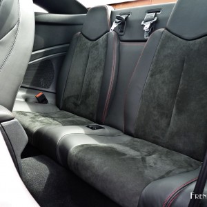 Photo sièges arrière Peugeot RCZ R – 1.6 THP 270 ch (Mai 2015)