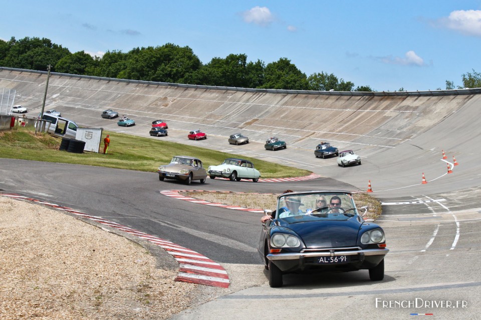 Rassemblement 60 ans DS Week 2015 - Autodrome de Linas Montlhér