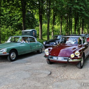 Défilé de Citroën DS à Paris – DS Week 2015