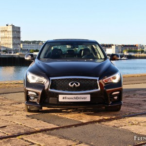 Photo face avant Infiniti Q50 Sport Hybrid AWD – 3.5l V6 364 ch