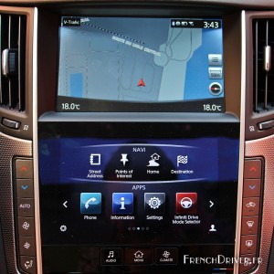 Photo écrans tactiles Infiniti Q50 Sport Hybrid AWD – 3.5l V6 3
