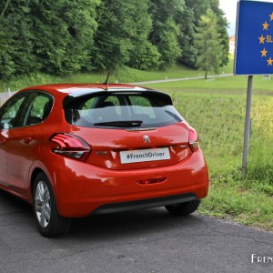 Photo essai Peugeot 208 Orange Power restylée (Mai 2015)