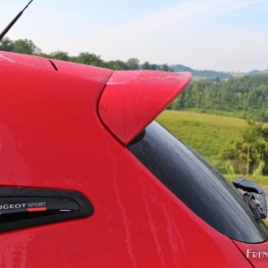 Photo essai Peugeot 208 GTi by Peugeot Sport restylée (Mai 2015