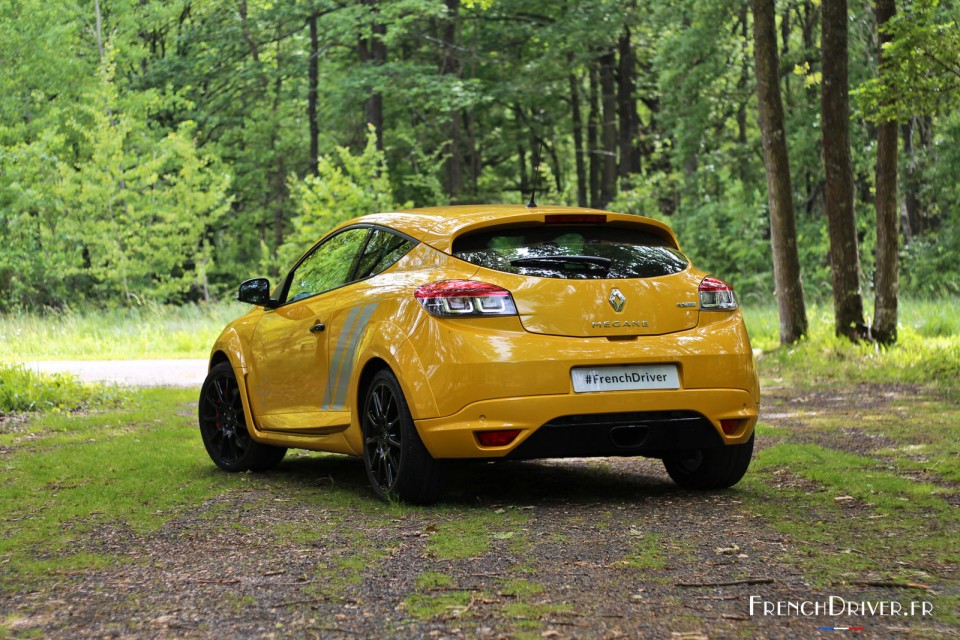 Photo essai Renault Mégane III R.S. Trophy - 2.0 T 275 ch (Mai