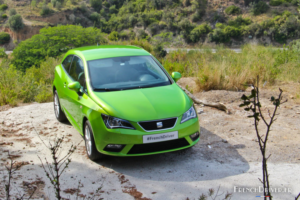 Photo essai SEAT Ibiza Connect restylée Vert Lima (Juin 2015)