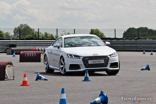 Photo Audi TTS quattro challenge - Audi driving experience - La