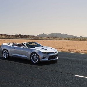 Photo officielle nouvelle Chevrolet Camaro Cabriolet (2016)