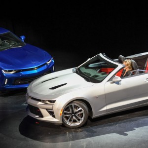 Présentation officielle Chevrolet Camaro Cabriolet (2016)