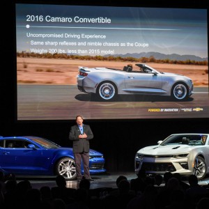 Présentation officielle Chevrolet Camaro Cabriolet (2016)