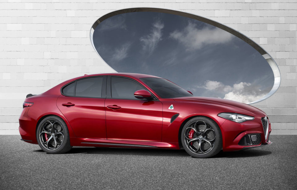 Photo officielle nouvelle Alfa Romeo Giulia (2015)