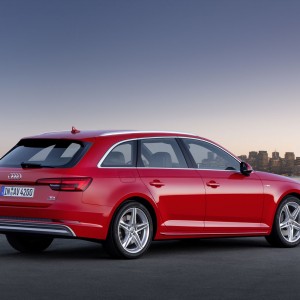 Photo officielle nouvelle Audi A4 Avant (2015)