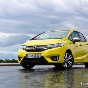 Photo essai nouvelle Honda Jazz III Exclusive Navi Jaune Magnétique (2015)