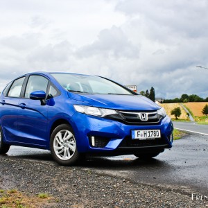 Photo essai nouvelle Honda Jazz III Executive Navi CVT Bleu Sport Brilliant (2015)