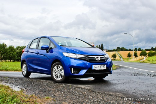 Photo essai nouvelle Honda Jazz III Executive Navi CVT Bleu Spor