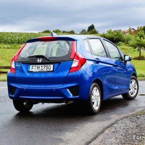 Photo 3/4 arrière nouvelle Honda Jazz III Bleu Sport Brilliant (2015)