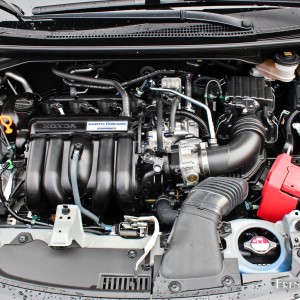 Photo moteur 1.3 i-VTEC 102 ch – Honda Jazz III (2015)