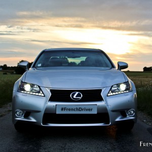 Photo essai Lexus GS 300h – 2.5 VVT­i 223 ch