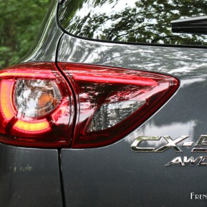 Photo feu arrière nouveau Mazda CX-5 (2015)