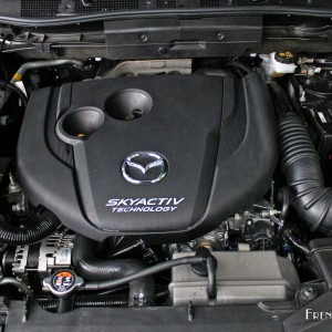 Photo moteur 2.2l Skyactiv-D 175 ch nouveau Mazda CX-5 (2015)