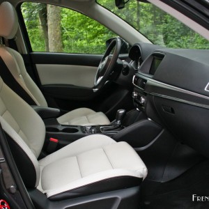 Photo sièges avant nouveau Mazda CX-5 (2015)