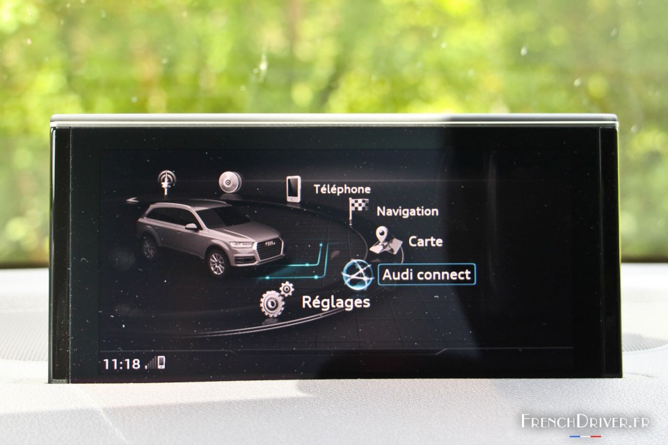 Photo menu écran tactile nouvelle Audi Q7 (2015)