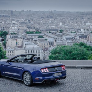 Photo officielle Ford Mustang 2015 : roadtrip Paris-Deauville