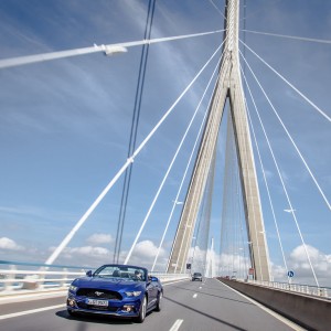 Photo officielle Ford Mustang 2015 : roadtrip Paris-Deauville