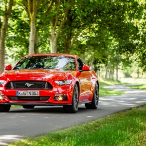 Photo officielle Ford Mustang 2015 : roadtrip Paris-Deauville