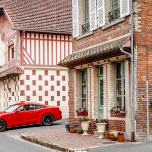 Photo officielle Ford Mustang 2015 : roadtrip Paris-Deauville